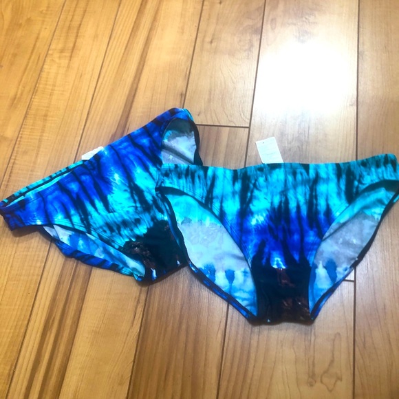 New with Tags Island Escape Womens  Swimsuit Tiki Pant bottoms in size 8. - Picture 1 of 5